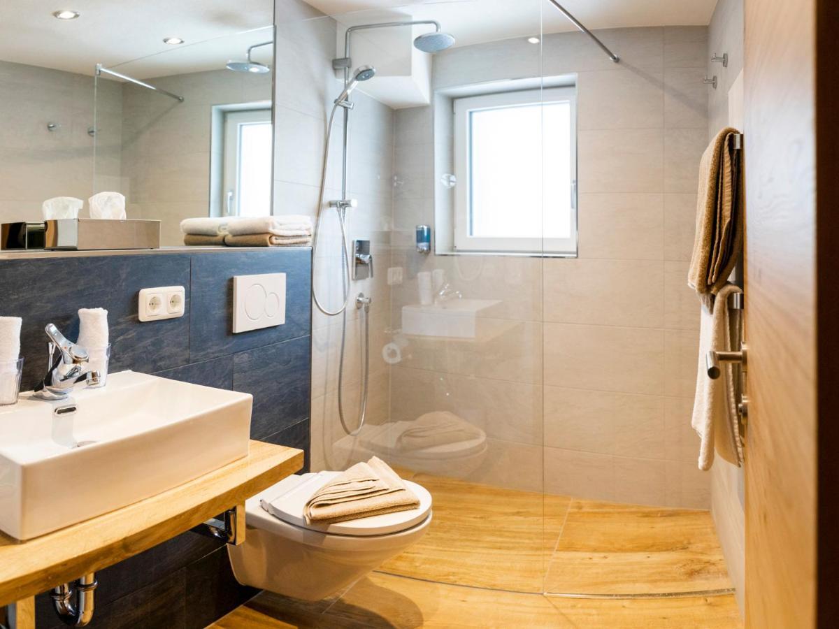 Hotel Montfort ซังคท์อันทอนอัมอาร์ลแบร์ก ภายนอก รูปภาพ